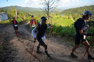 BIB: 721
                            <button type="button" onclick="openModal(19341775)" class="btn btn-primary btn-sm float-right btn-popup" data-toggle="modal" data-target=".modal-high-quality">
                        <i class="fas fa-shopping-cart"></i> Add to Cart
                    </button>
                                            <button type="button" onclick="isThisMe(19341775, true)" class="btn btn-success btn-sm float-right btn-popup btn-isme hidden" data-toggle="tooltip" data-placement="bottom" title="นี่คือรูปของคุณใช่ไหม คลิกที่นี่เพื่อเอาเข้าอัลบั้ม">
                        <i class="fas fa-plus"></i> Add to album
                    </button>
                    <button type="button" onclick="isThisMe(19341775, false)" class="btn btn-warning btn-sm float-right btn-popup btn-isnotme hidden">
                        <i class="fas fa-ban"></i> Remove from album
                    </button>